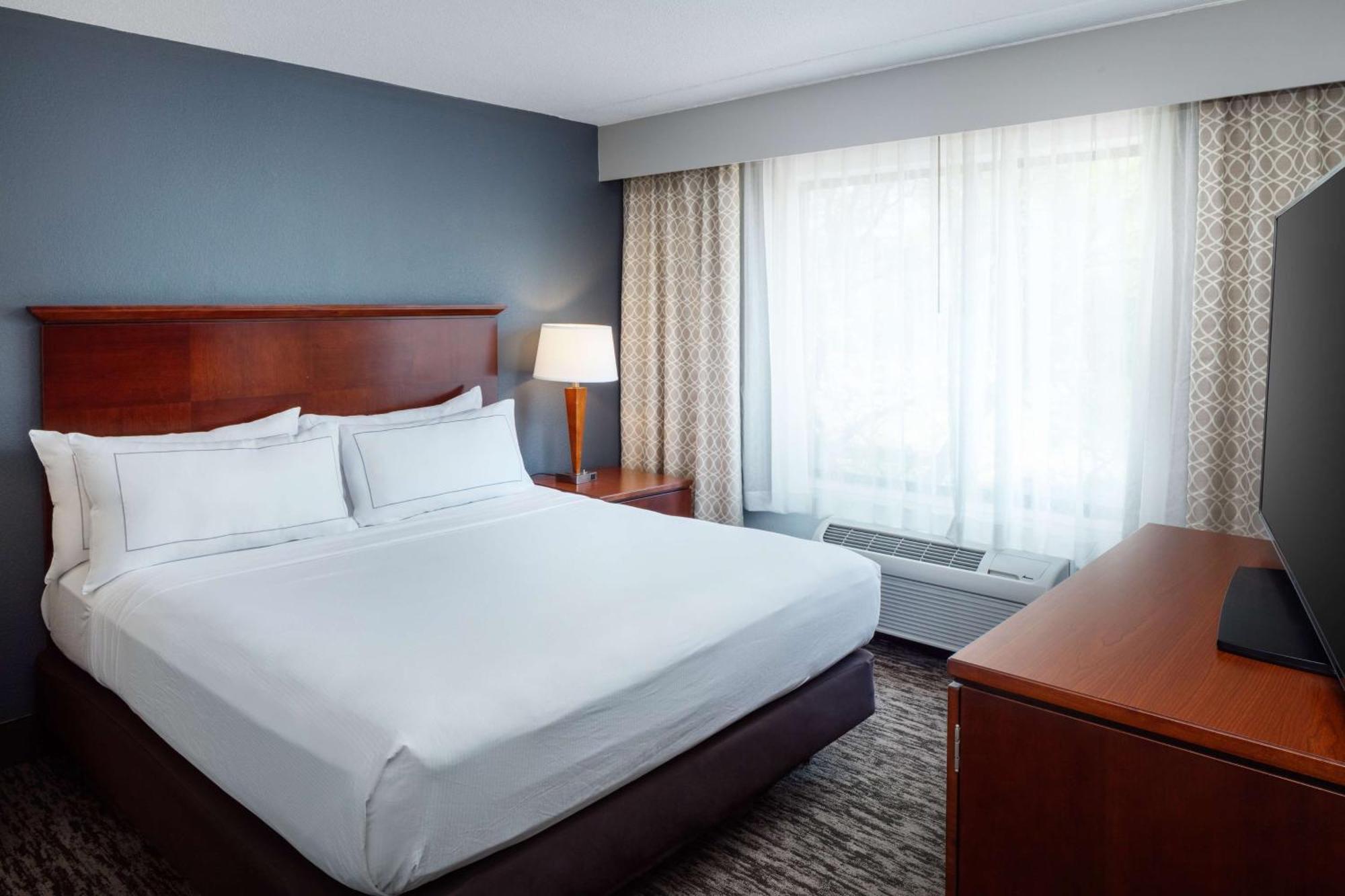 Doubletree By Hilton Princeton Ngoại thất bức ảnh