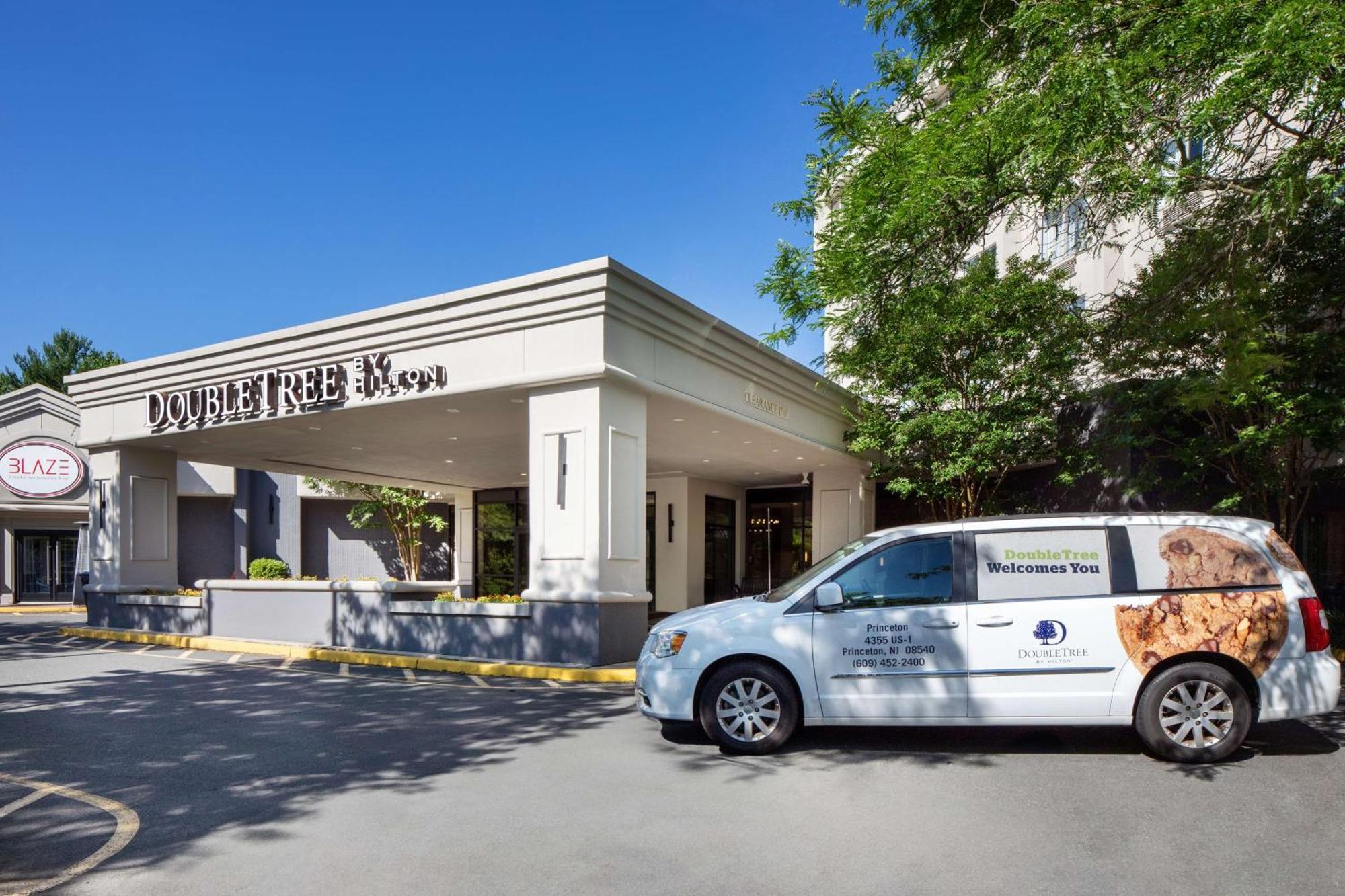 Doubletree By Hilton Princeton Ngoại thất bức ảnh