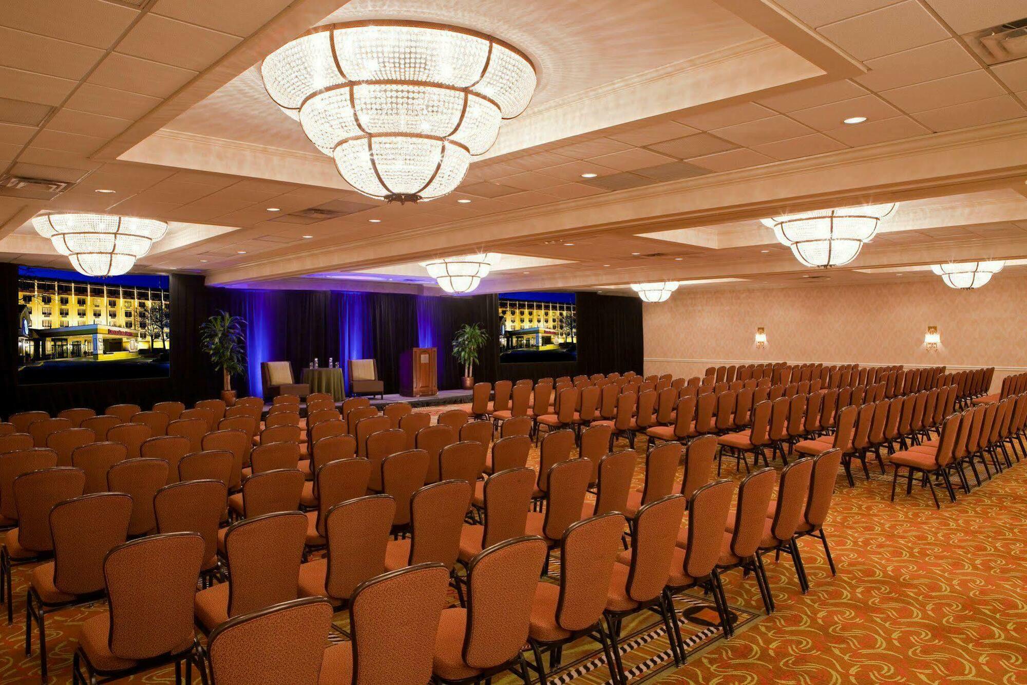 Doubletree By Hilton Princeton Ngoại thất bức ảnh